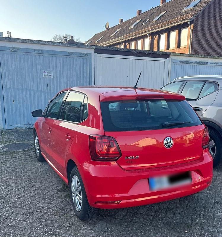 Gebraucht VW Polo Trendline 60 PS (44 kW) 2014 Rot Kleinwagen
