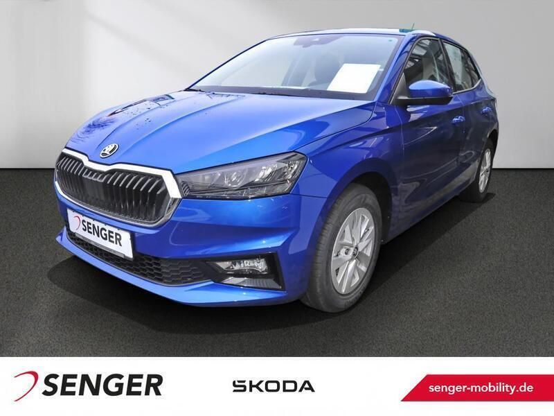 Blau Neu 2024 Skoda Fabia Essence Kleinwagen | 21.987 € (Teuer) - Bild 1/4