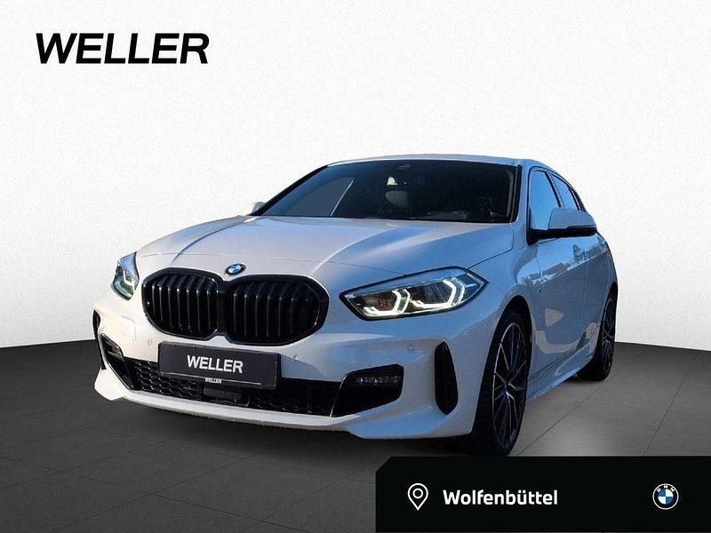 Weiß Gebraucht 2023 BMW 120 M Sport Kleinwagen | 27.350 € (Fairer Preis) - Bild 1/4