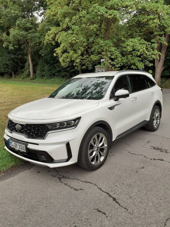 Weiß Gebraucht 2020 Kia Sorento Platinum SUV | 39.400 € (Fairer Preis) - Bild 1/4