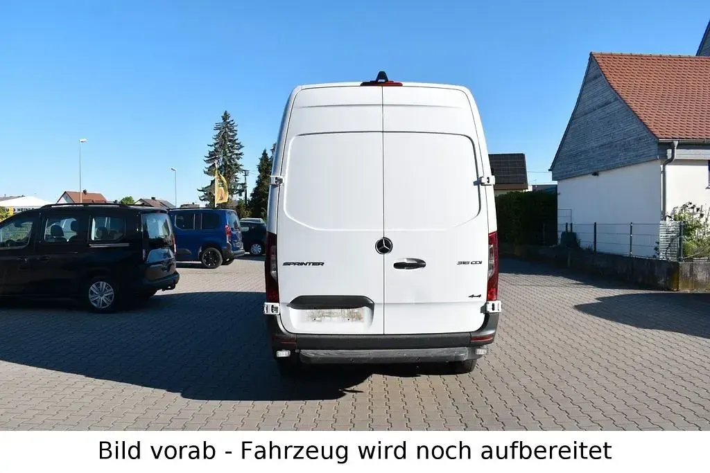 Gebraucht Mercedes Sprinter 163 PS (119 kW) 2021 Weiß Van