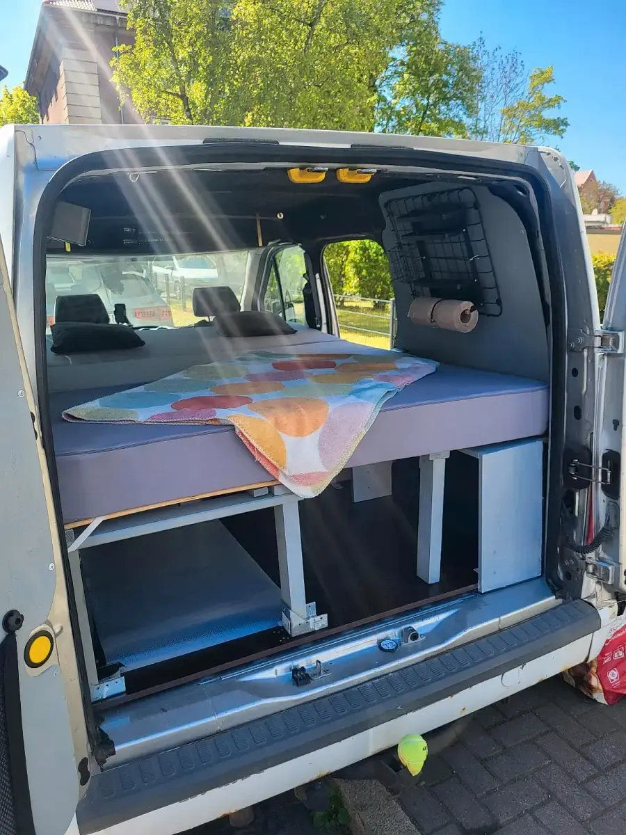Używany Ford Transit Connect 90 KM (66 kW) 2011 Biały Minivan