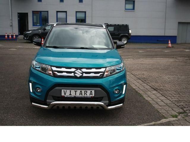 Grün Gebraucht 2015 Suzuki Vitara Comfort+ SUV | 13.900 € (Etwas zu teuer) - Bild 1/4