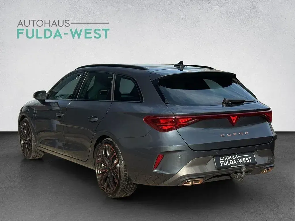 Gebraucht Cupra Leon VZ 272 PS (200 kW) 2024 Grau Limousine
