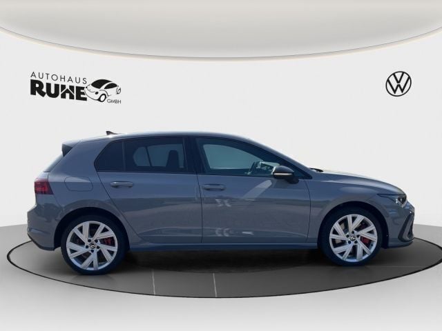 Gebraucht VW Golf VIII GTE 245 PS (180 kW) 2022 Mondsteingrau Limousine