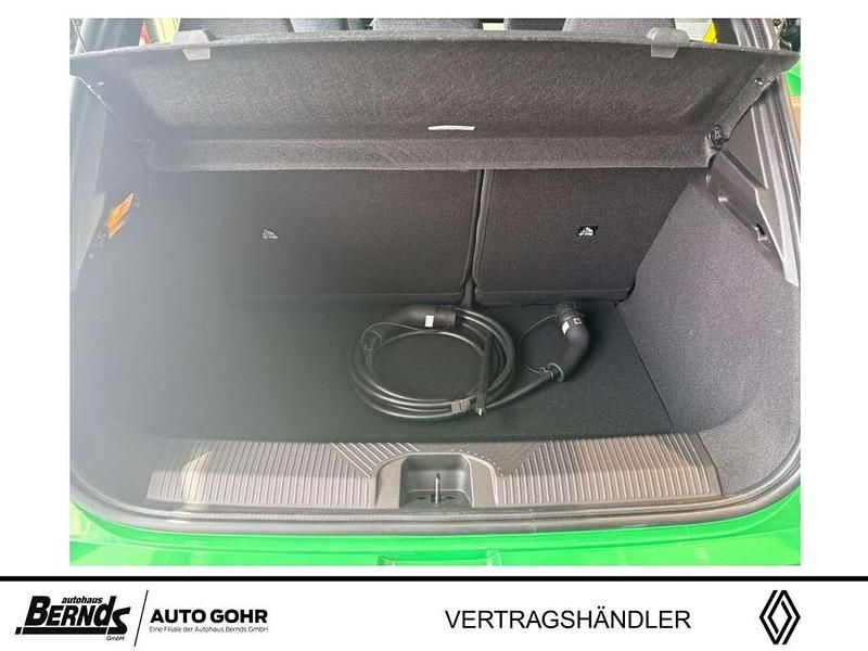 Nuova Renault 5 E-Tech Evolution 89 kW (122 CV) 2025 Verde Berlina