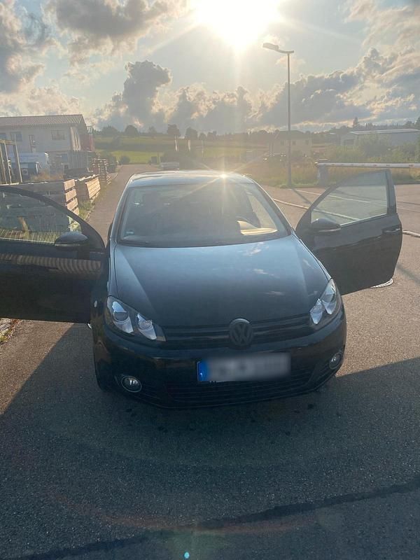 Schwarz Gebraucht 2012 VW Golf VI Coupé | 5.000 € (Fairer Preis) - Bild 1/4