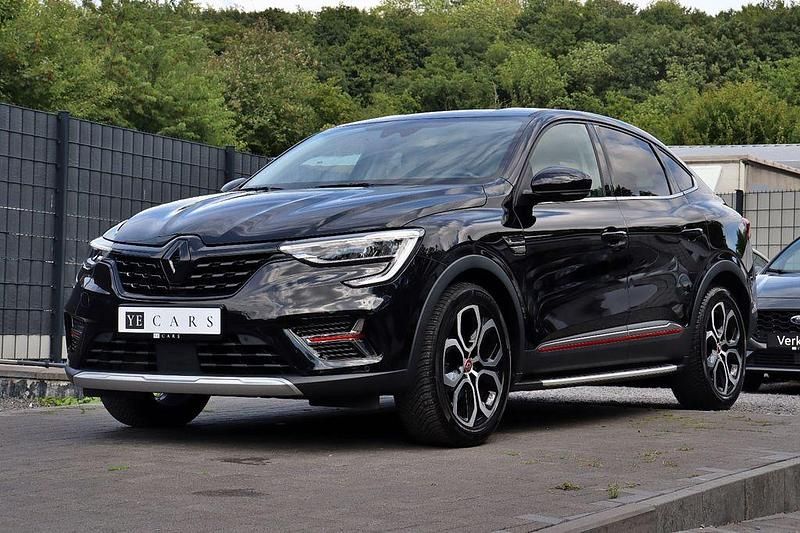 Schwarz Gebraucht 2021 Renault Arkana Intens SUV | 20.850 € (Fairer Preis) - Bild 1/4