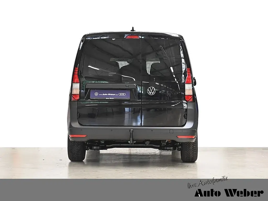 Neu VW Caddy Basis 122 PS (89 kW) 2026 Schwarz Van / Kleinbus