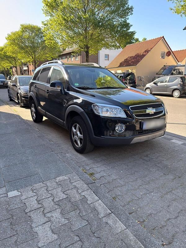 Używany Chevrolet Captiva 150 KM (110 kW) 2007 Czarny SUV