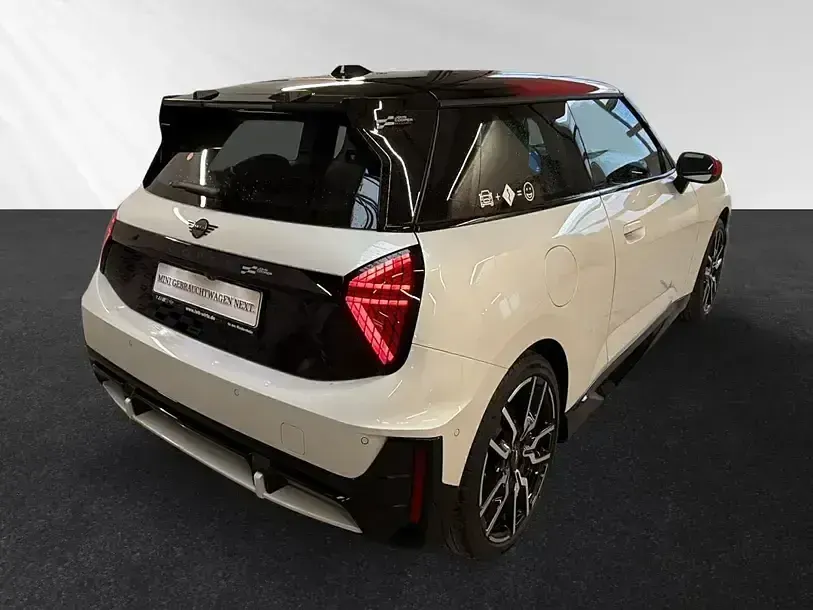 Gebraucht Mini John Cooper Works 258 PS (189 kW) 2025 Nanuq white Kleinwagen
