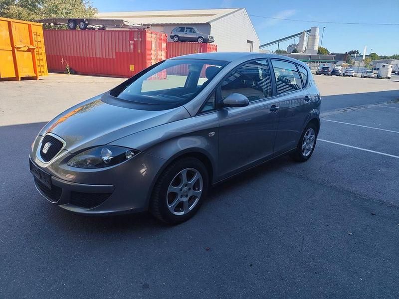 Beige Gebraucht 2006 Seat Altea Van / Kleinbus | 900 € (Guter Preis) - Bild 1/4