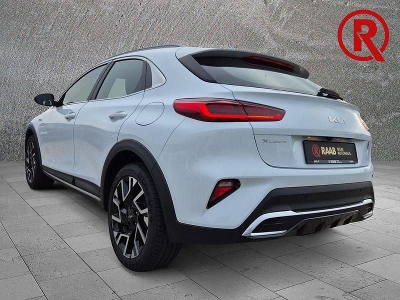 Gebraucht Kia XCeed Vision 101 PS (74 kW) 2025 Wd) casa white s (weiss SUV