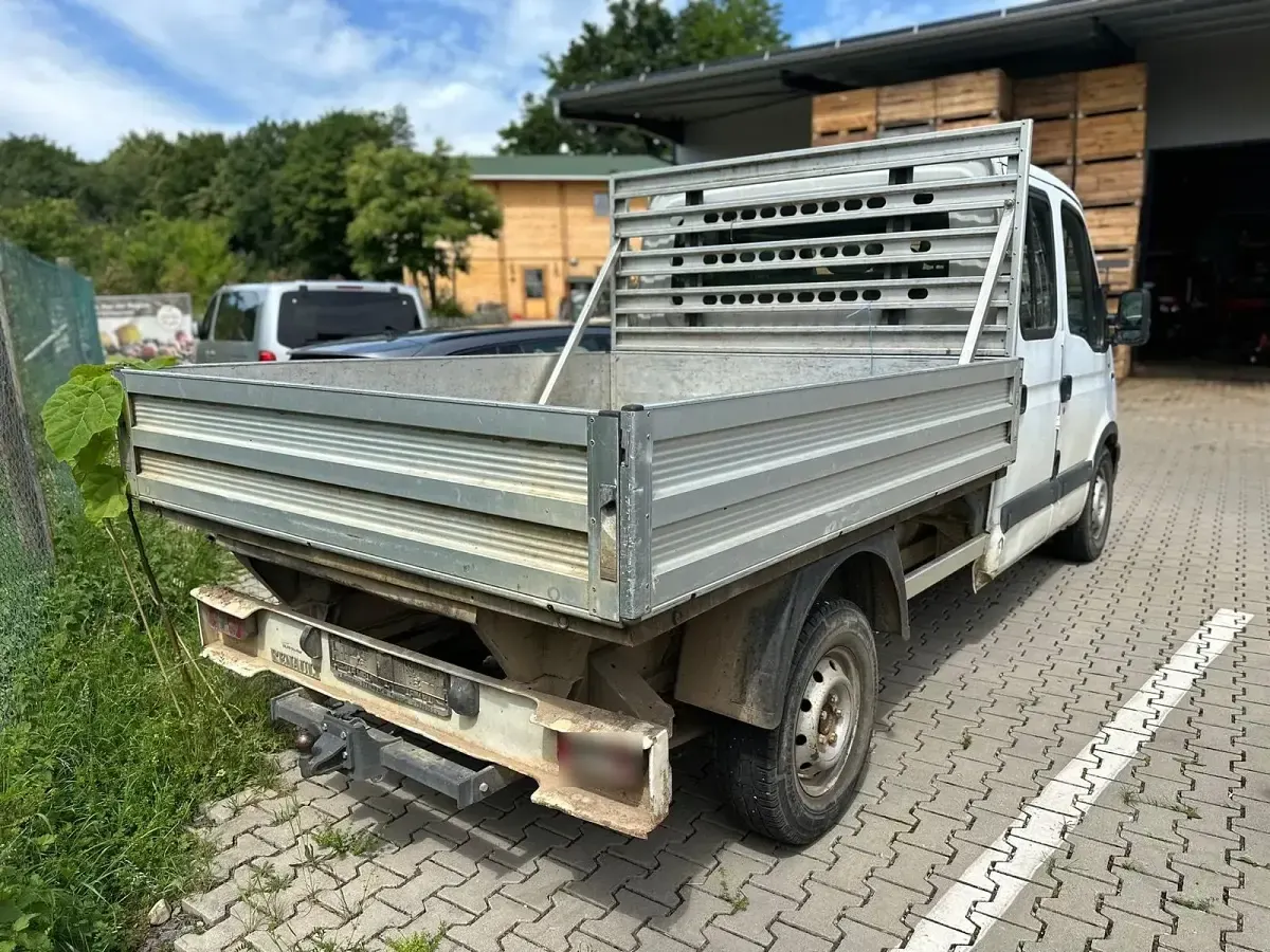 Gebraucht Renault Master 90 PS (66 kW) 2003 Weiß Van / Kleinbus