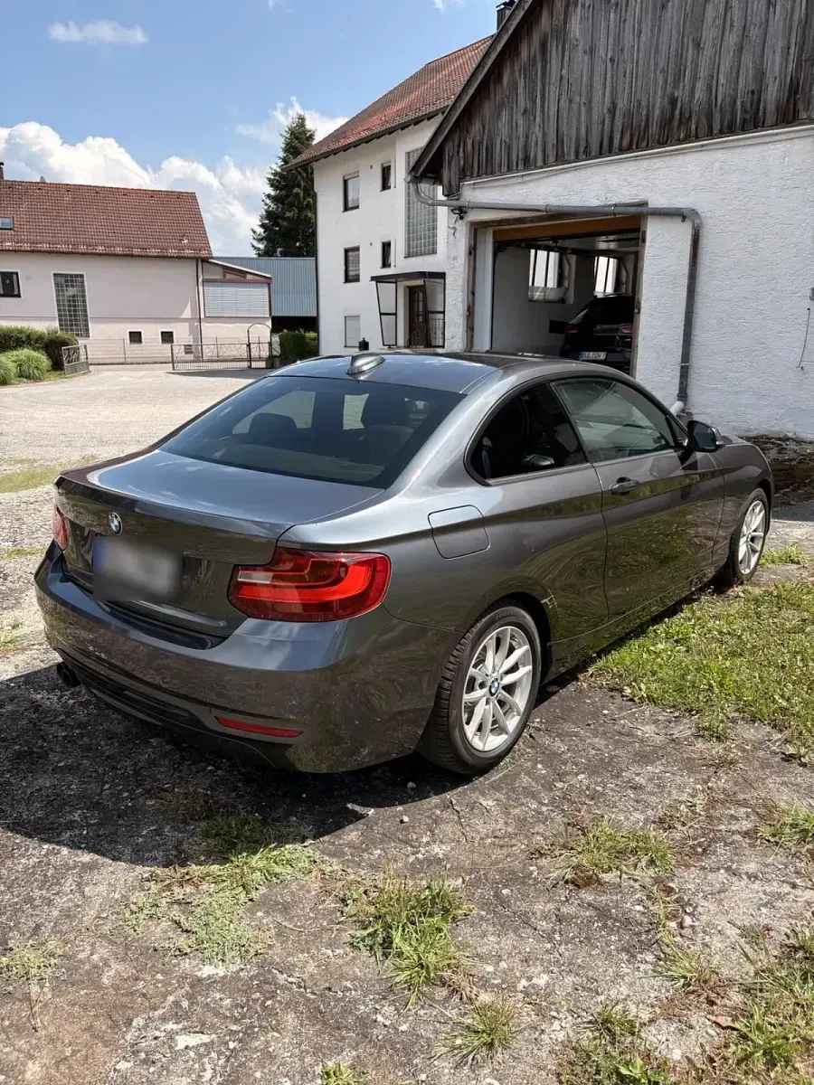 Gebraucht BMW 220 M Sport 190 PS (139 kW) 2015 Grau Coupé