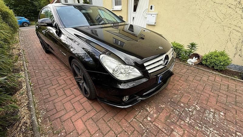 Schwarz Gebraucht 2006 Mercedes CLS55 AMG AMG Coupé | 28.500 € (Superpreis) - Bild 1/4