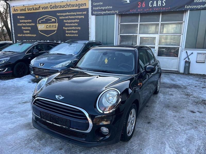 Schwarz Gebraucht 2015 Mini Cooper D Kleinwagen | 8.390 € (Fairer Preis) - Bild 1/4