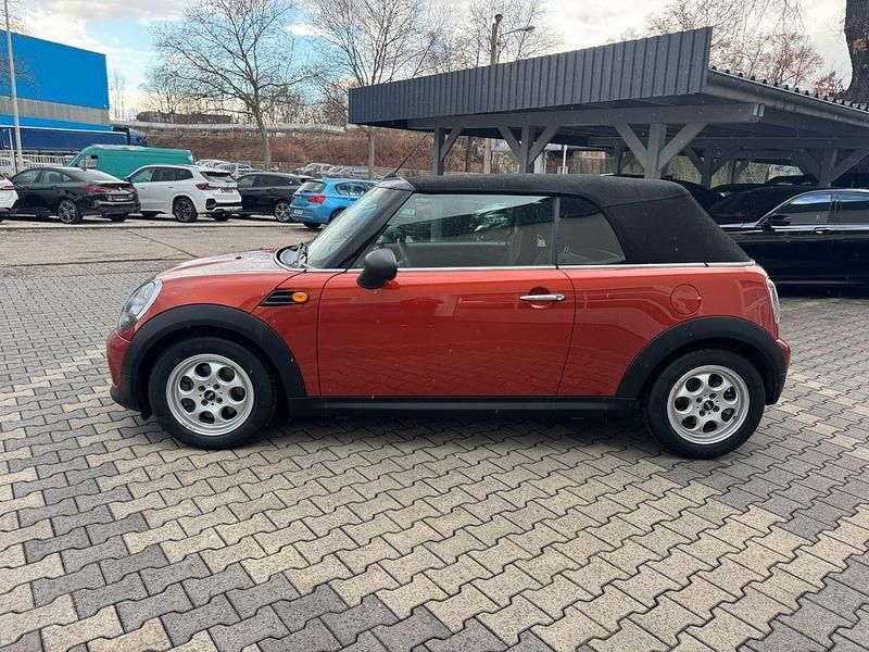 Käytetty Mini One Cabriolet 98 HP (72 kW) 2014 Oranssi Avoauto