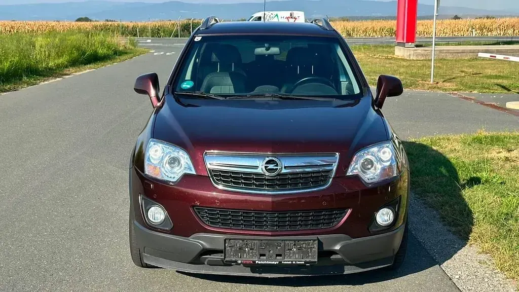 Gebraucht Opel Antara Style 184 PS (135 kW) 2015 Rot SUV