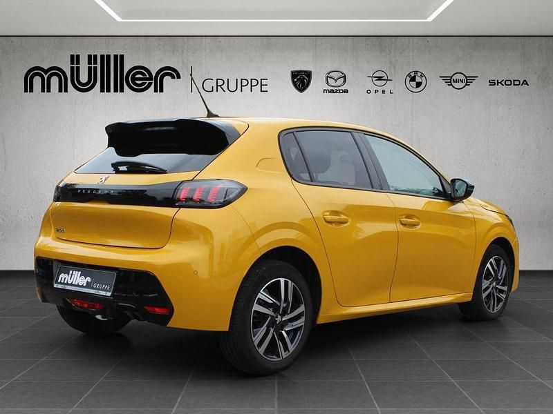Gebraucht Peugeot 208 Allure 131 PS (96 kW) 2023 Gelb Kleinwagen
