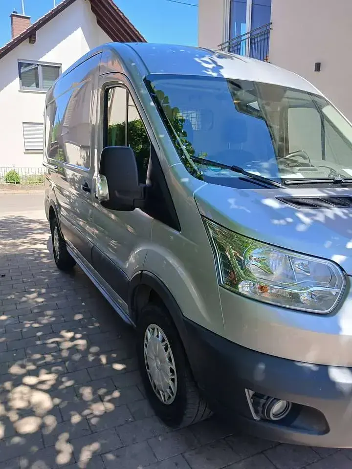 Gebraucht Ford Transit S 125 PS (91 kW) 2015 Silber Van