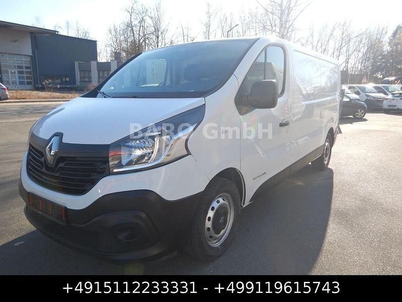 Weiß Gebraucht 2017 Renault Trafic Van | 8.100 € (Guter Preis) - Bild 1/4