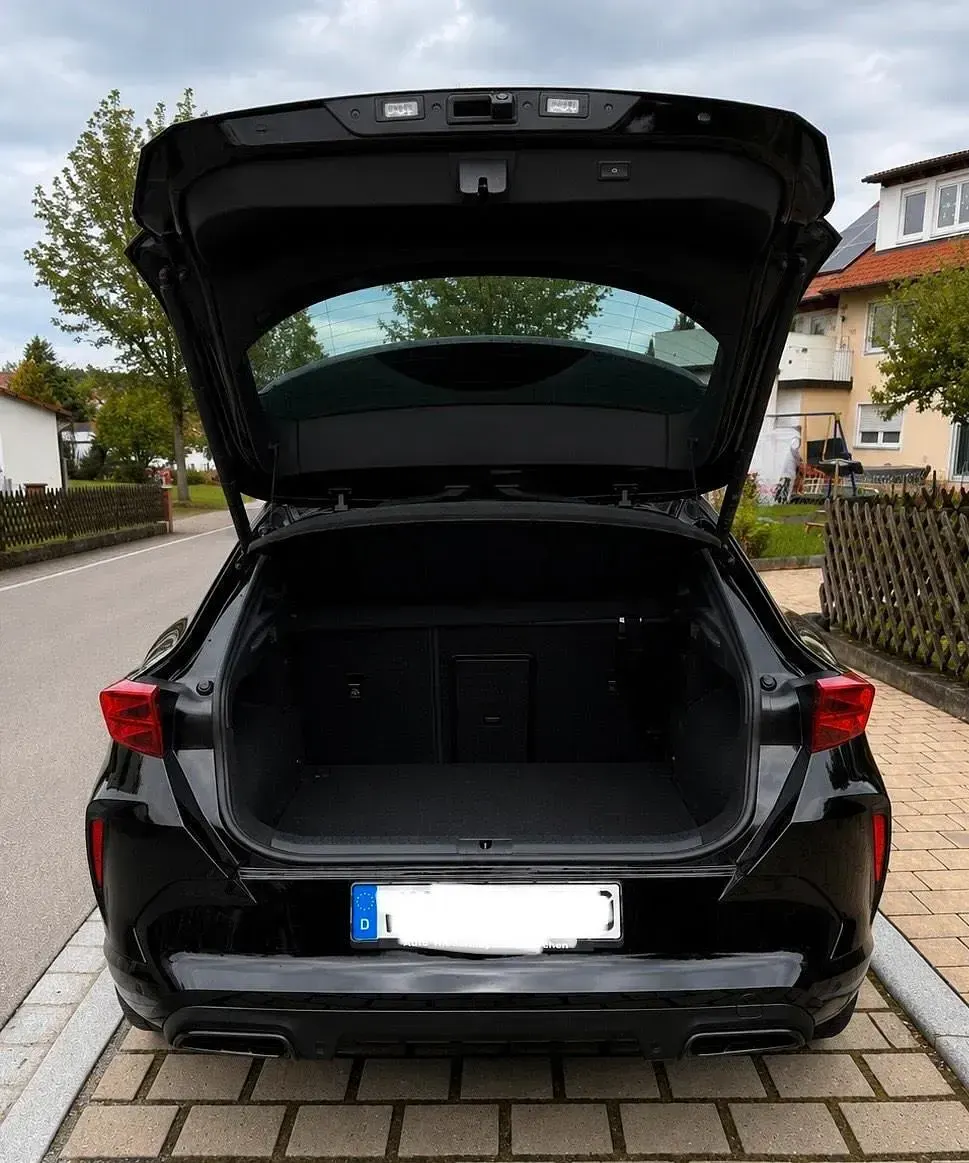 Gebraucht Cupra Formentor 150 PS (110 kW) 2024 Schwarz SUV