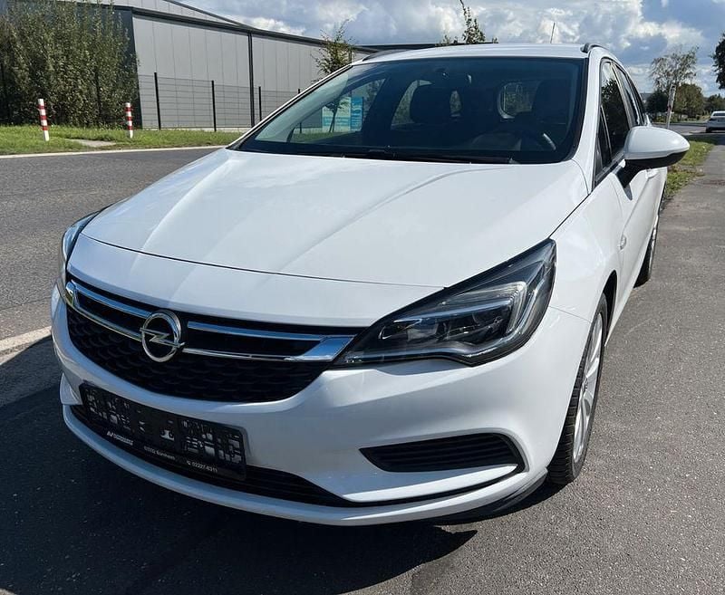 Gebraucht Opel Astra 110 PS (80 kW) 2018 Weiß Kombi