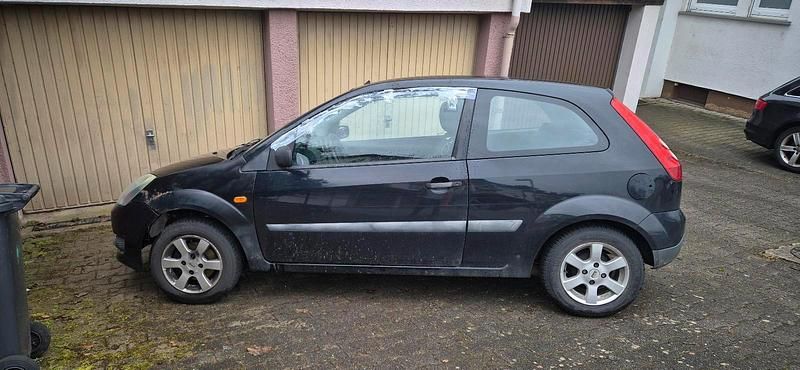 Gebraucht Ford Fiesta 69 PS (50 kW) 2006 Schwarz Kleinwagen