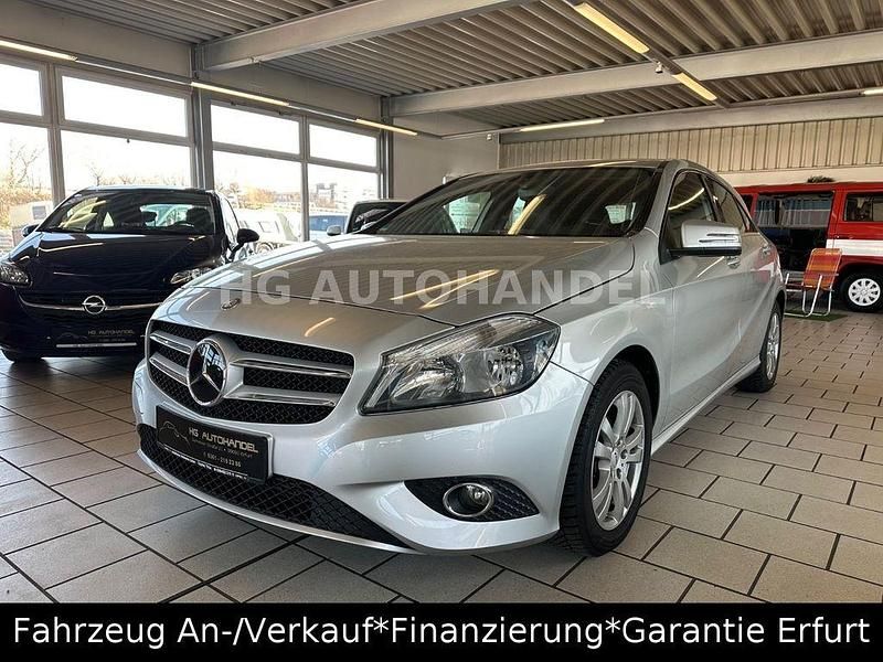 Gebraucht Mercedes A180 109 PS (80 kW) 2013 Silber Limousine