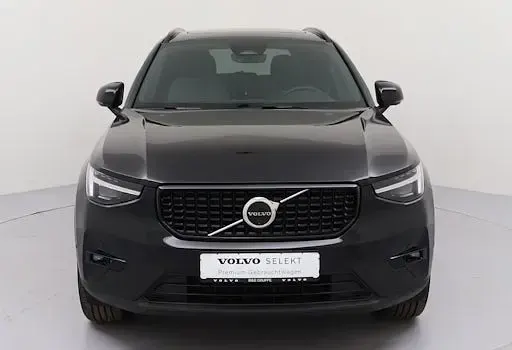 Gebraucht Volvo XC40 Plus 163 PS (119 kW) 2025 Schwarz SUV