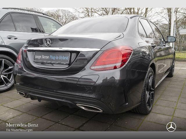 Gebraucht 2020 Mercedes C300e | 30.890 € (Teuer) - Bild 1/4