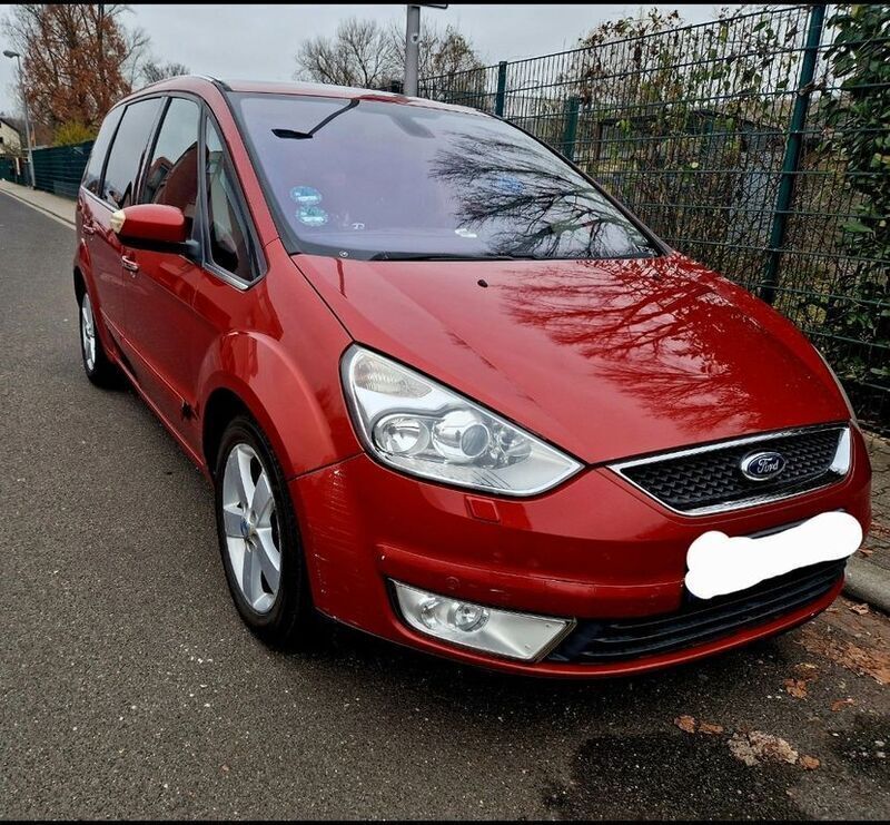Rot Gebraucht 2009 Ford Galaxy Ghia Van / Kleinbus | 2.600 € - Bild 1/4