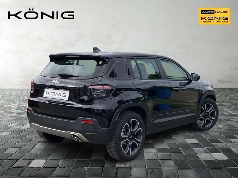 Gebraucht Jeep Avenger Altitude 101 PS (74 kW) 2023 Volcano black (5dl) SUV