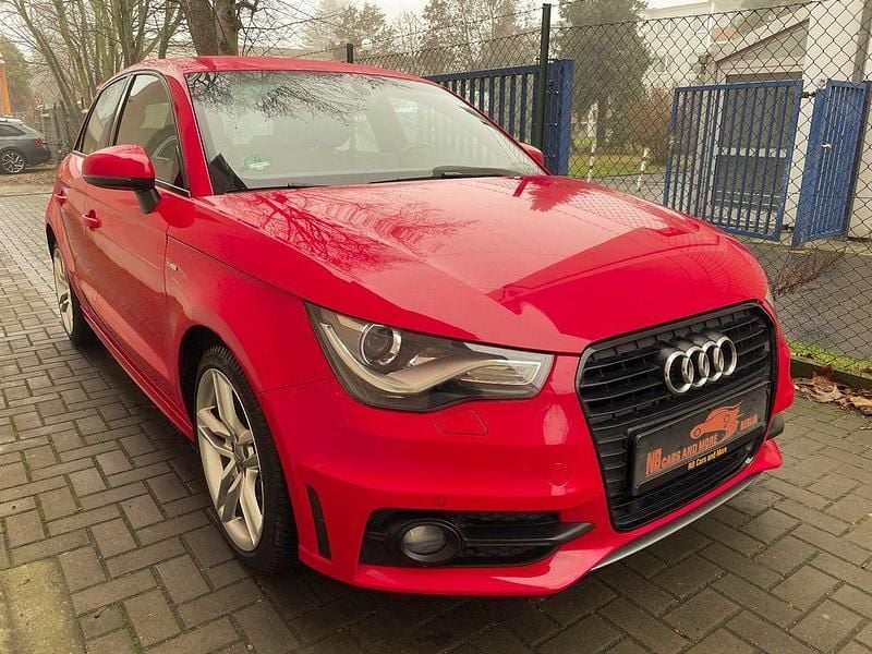 Rot Gebraucht 2015 Audi A1 Sportback S-Line Kleinwagen | 9.990 € (Guter Preis) - Bild 1/4
