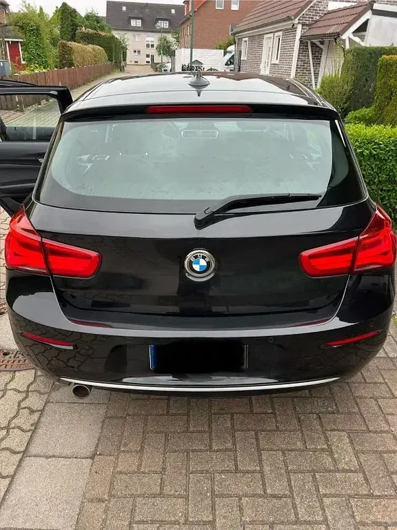 Gebraucht BMW 118 Advantage 150 PS (110 kW) 2016 Schwarz Kleinwagen
