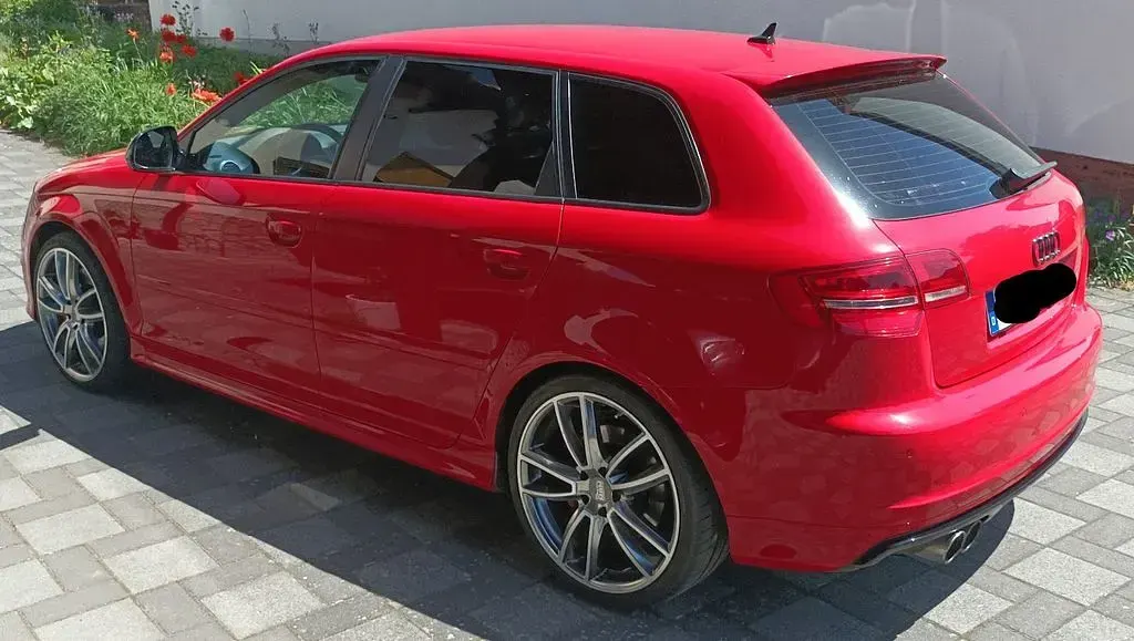 Gebraucht Audi S3 Sport 265 PS (194 kW) 2009 Rot Kleinwagen
