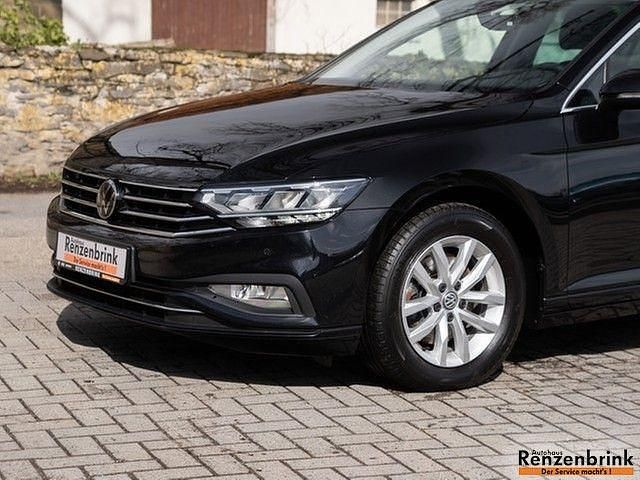 Gebraucht VW Passat Business 150 PS (110 kW) 2022 Schwarz Kombi