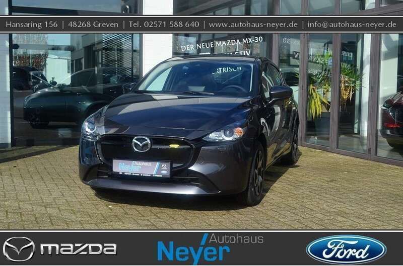 Machine gray Neu 2024 Mazda 2 Center-Line Kleinwagen | 22.190 € (Teuer) - Bild 1/4