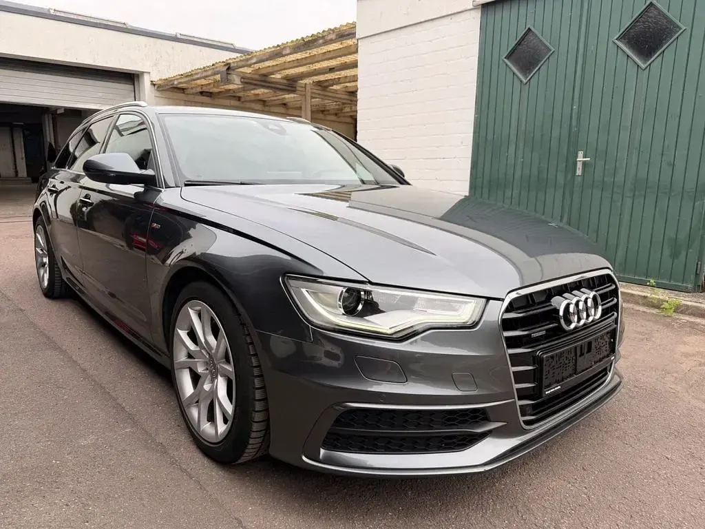 Gebraucht Audi A6 S-Line 204 PS (150 kW) 2014 Grau Kombi