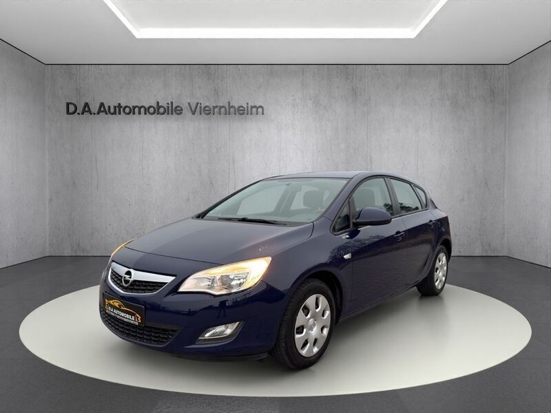 Blau Gebraucht 2012 Opel Astra Design Edition Limousine | 4.450 € (Fairer Preis) - Bild 1/4