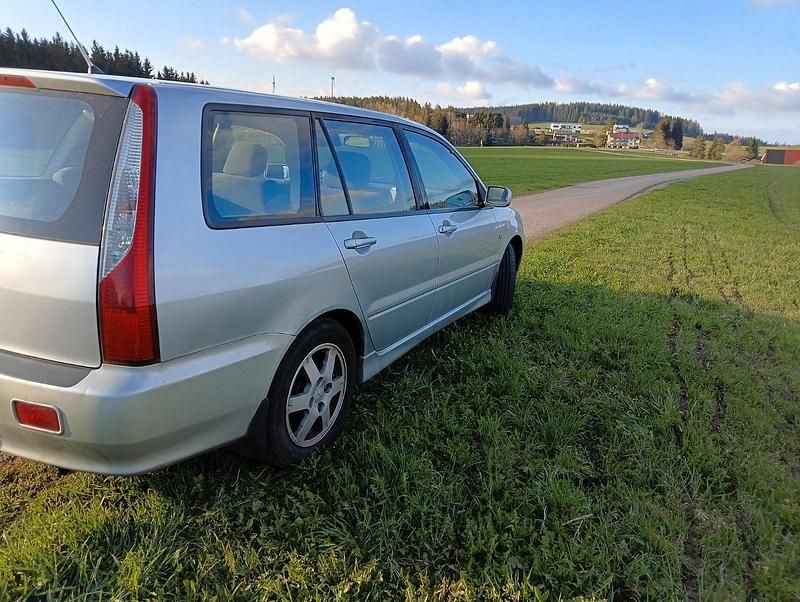 Second-hand Mitsubishi Lancer 98 CP (72 kW) 2003 Break