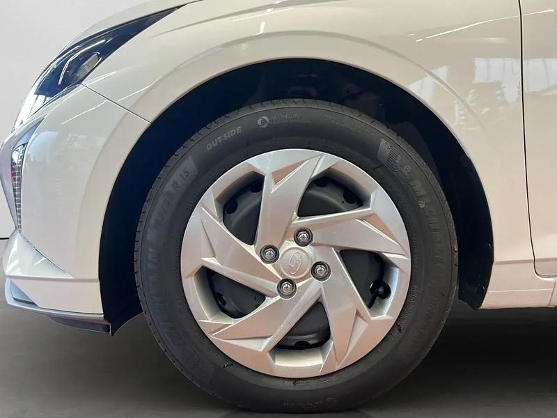 Gebraucht Hyundai i20 Select 58 PS (42 kW) 2024 Weiß Kleinwagen