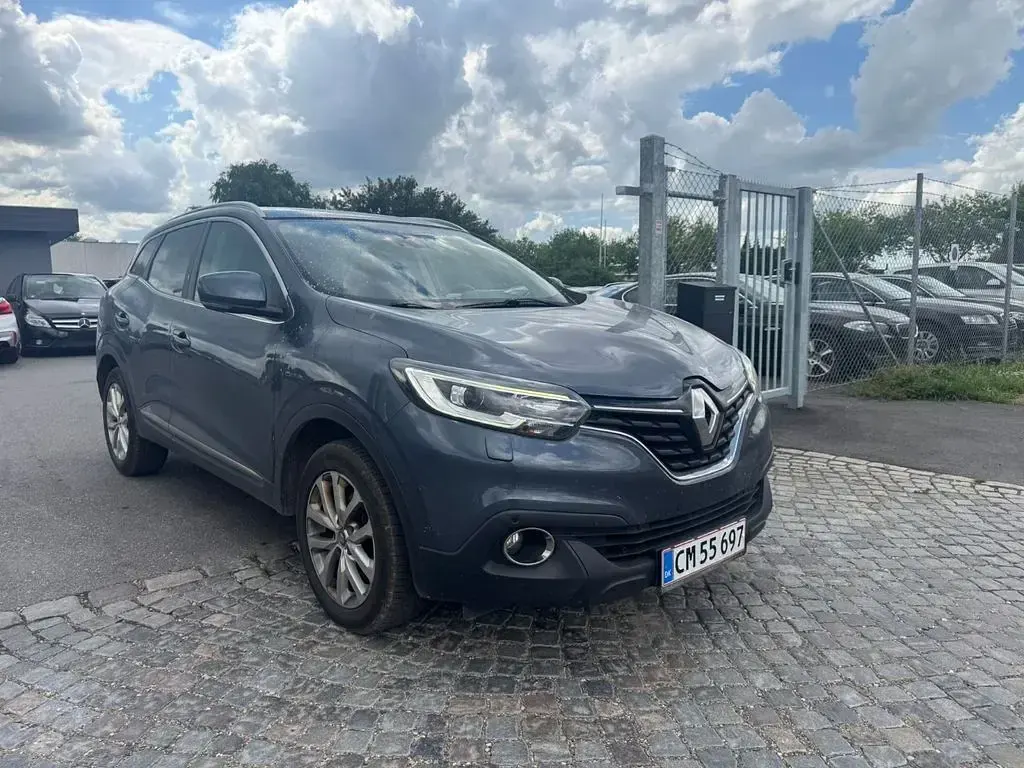 Gebraucht Renault Kadjar Experience 131 PS (96 kW) 2016 Grau SUV