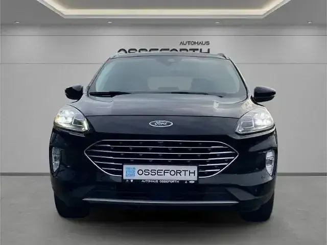 Używany Ford Kuga Titanium X 190 KM (139 kW) 2023 Czarny SUV