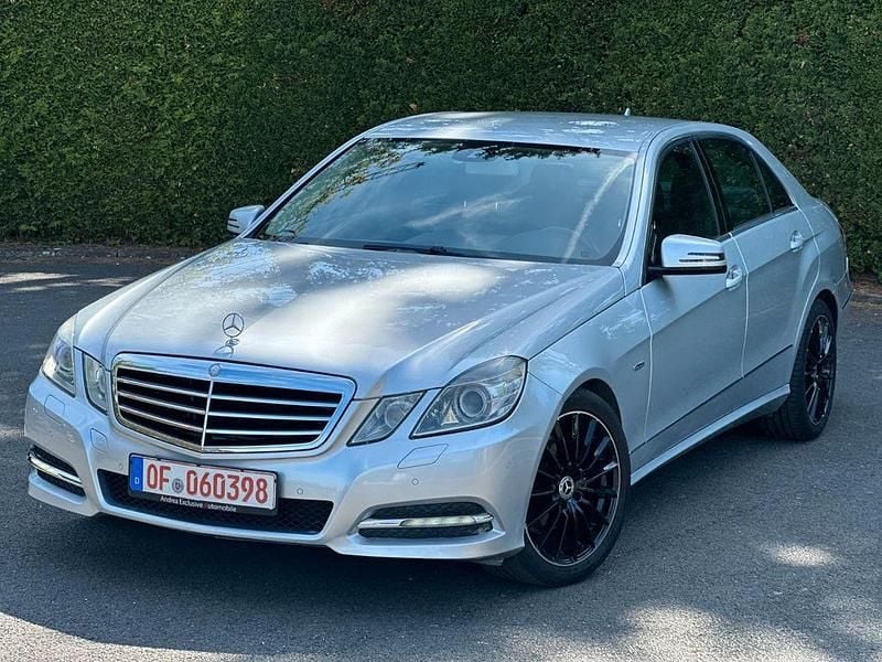 Gebraucht Mercedes E350 AMG 231 PS (169 kW) 2011 Silber Limousine