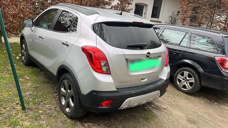 Gebraucht Opel Mokka 140 PS (102 kW) 2012 Silber SUV