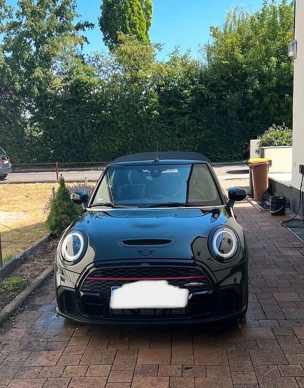 Grün Gebraucht 2022 Mini John Cooper Works Kleinwagen | 30.500 € (Guter Preis) - Bild 1/4