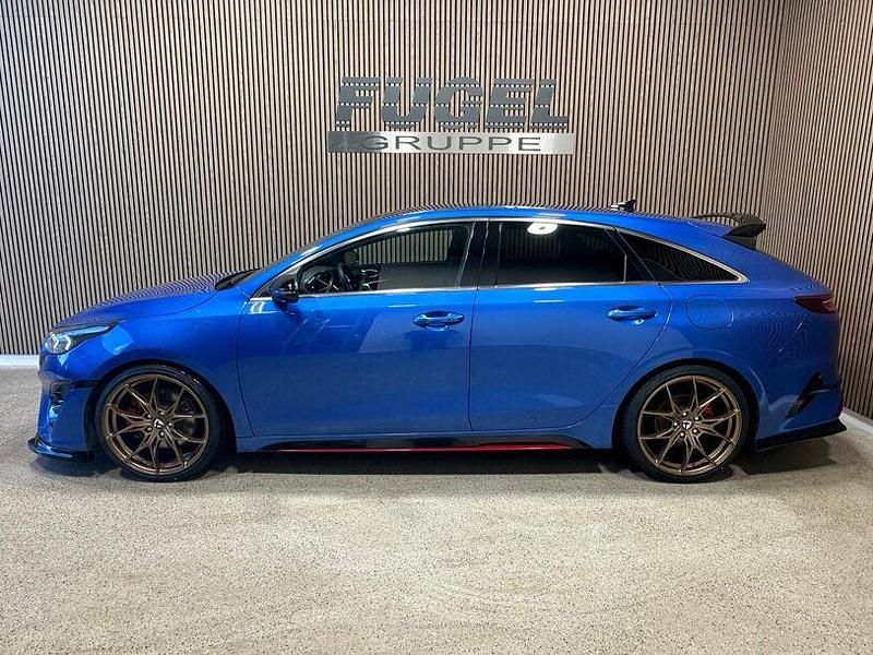 Gebraucht Kia ProCeed Sport 204 PS (150 kW) 2022 (b3l) blue flame met. Kombi