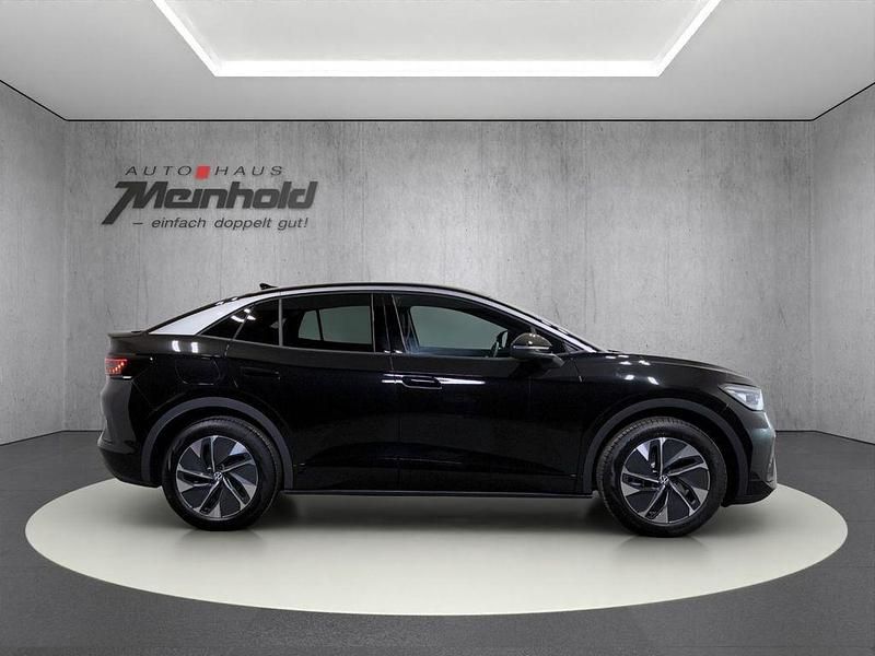 Gebraucht VW ID.5 Pure 125 kW (170 PS) 2025 Grenadillschwarz metallic SUV